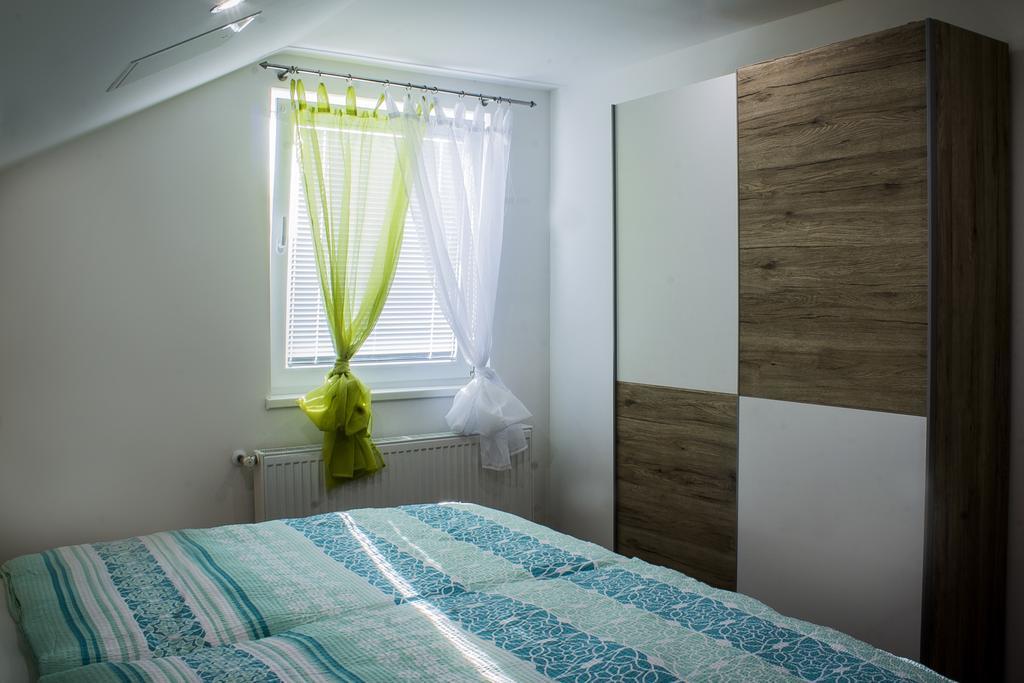 Apartmani Anna Sveti Martin Na Muri Extérieur photo