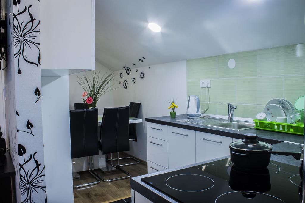 Apartmani Anna Sveti Martin Na Muri Extérieur photo