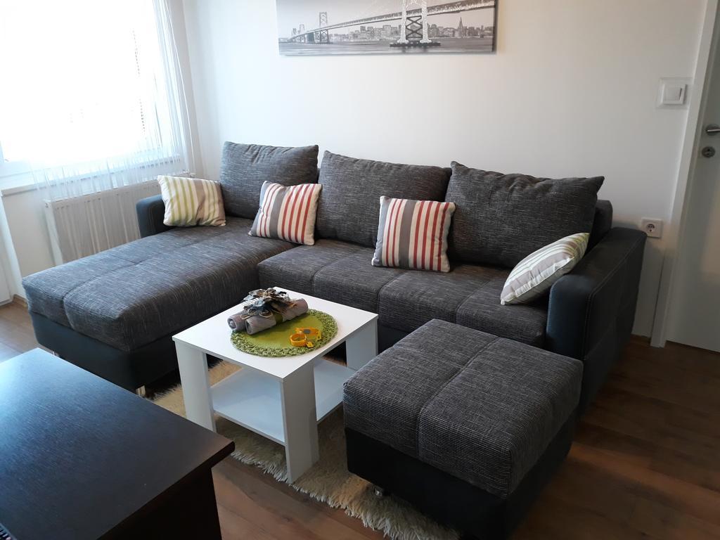 Apartmani Anna Sveti Martin Na Muri Extérieur photo