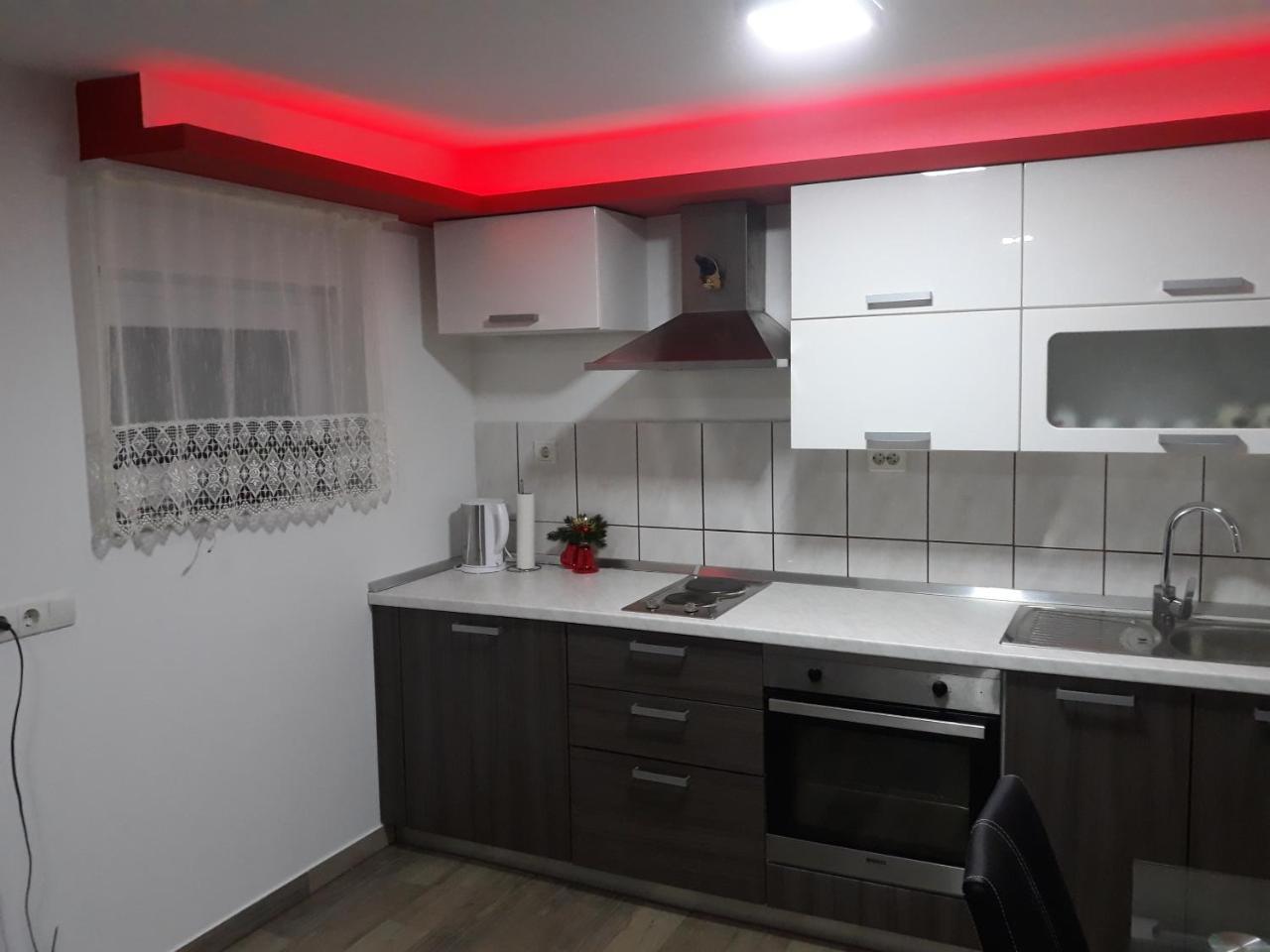 Apartmani Anna Sveti Martin Na Muri Extérieur photo